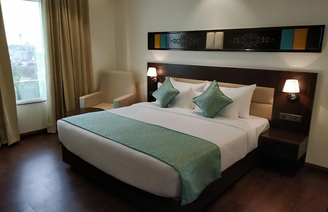 Hotel Dvij Inn-1